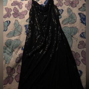 Black Glistening Bebe Dress⚡️✨